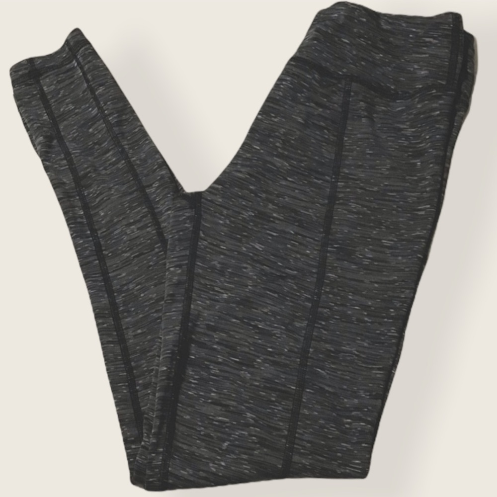 COPY - Central Park Performance Gray & Black Yoga Women’s legging sz small